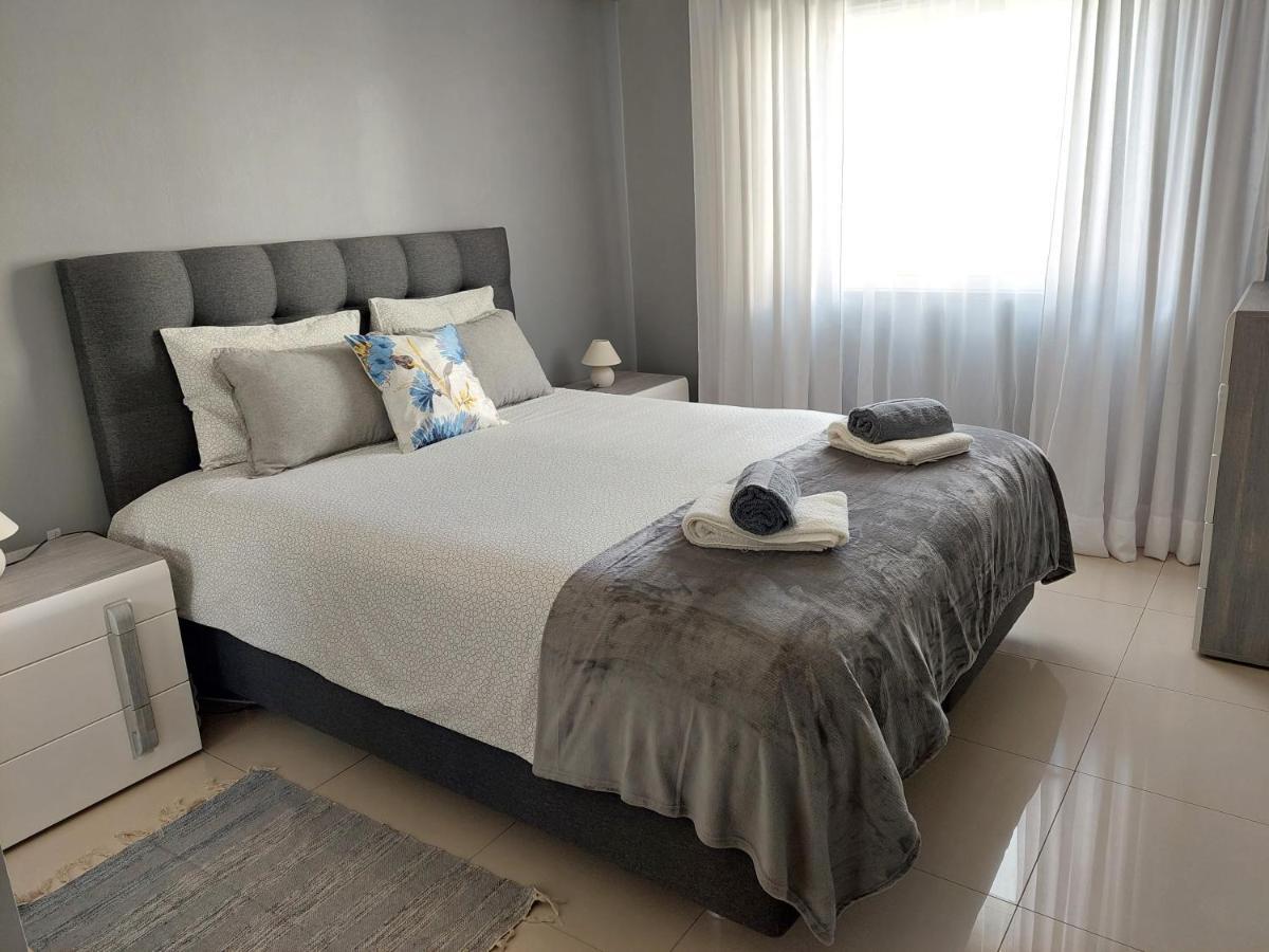 Casa Da Alegria - Apartamento Acolhedor No Centro De Olhão Exteriör bild