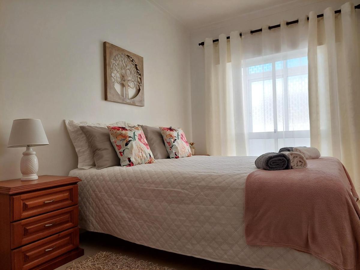 Casa Da Alegria - Apartamento Acolhedor No Centro De Olhão Exteriör bild